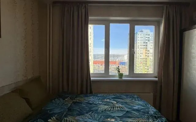 Квартира однокомнатная с видом на Волгу и стaдиoн