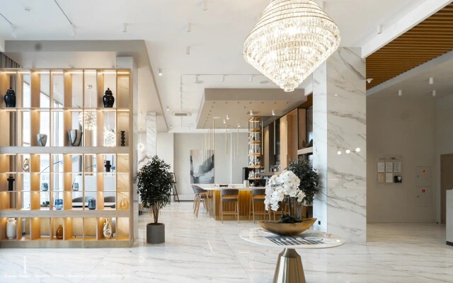 Отель Aura CityHotel