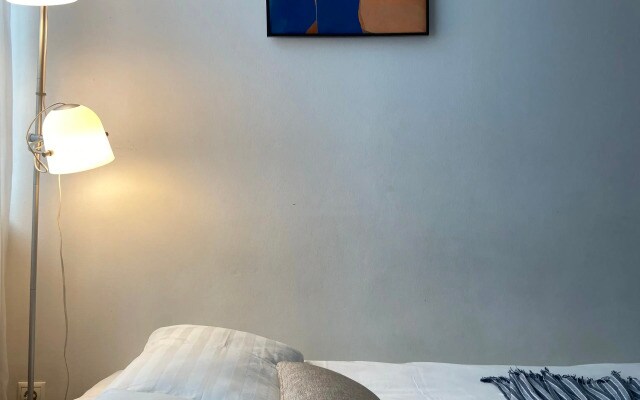 Апартаменты Apartanik Малышева 42 а-313