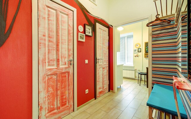 SutkiPeterburg Na Gor'kovskoj Apartments