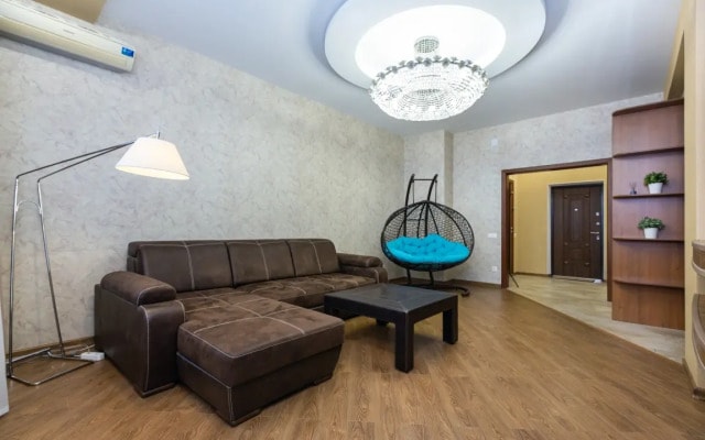 АПАРТАМЕНТЫ REHOME24 на 12 этаже