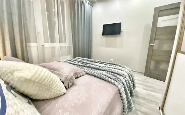 Квартира 1к квартира Есенина 4