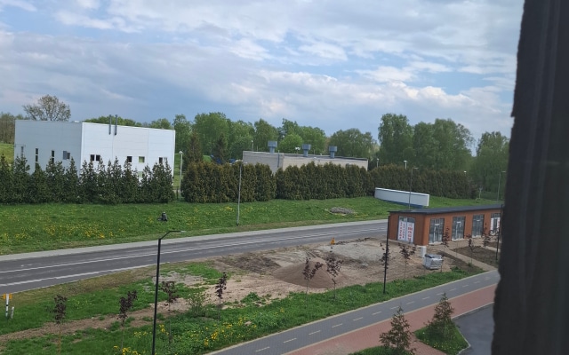 Квартира Уютная с видом на Тихвинский храм