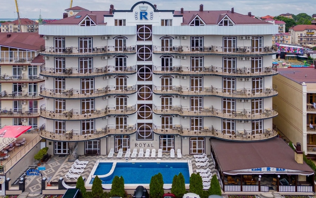 Отель Роял
