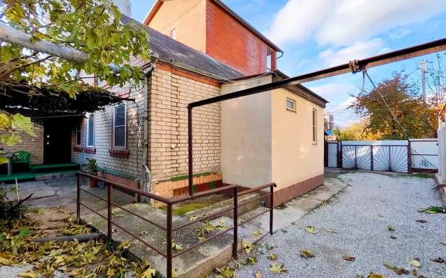 Private House "Tikhoye Mesto"