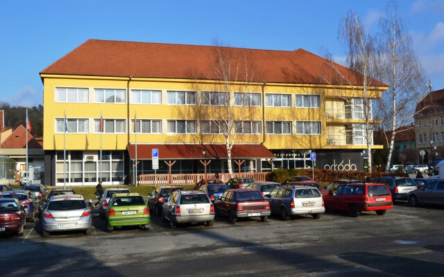 Отель Arkada