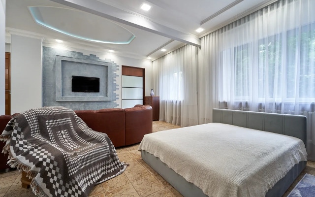 Квартира У реки