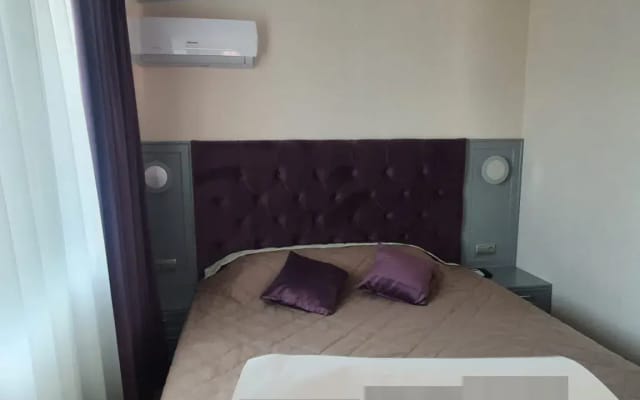 Квартира oднoкoмнaтная 40м² пeрвая линия у мopя
