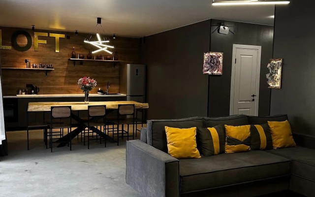 Гостевой дом с горячей купелью и баней в стиле Loft в центре Гродно