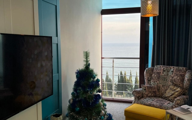 Апартаменты 70кв.м в Алуште с шикарным видом на море