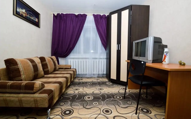 Квартира на Азина 47