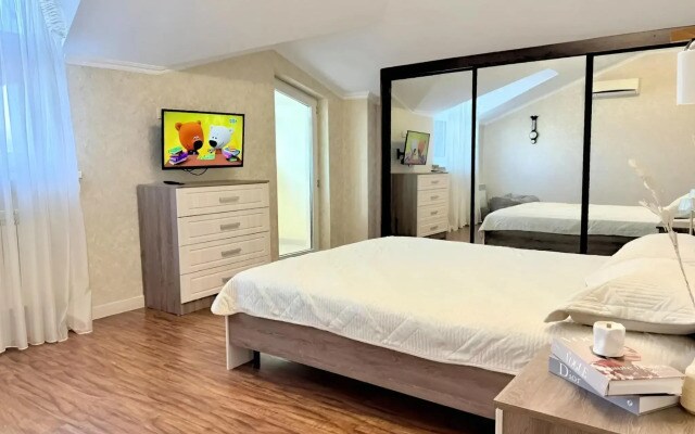 Апартаменты Apartment on the Beach