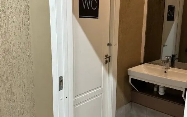 Хостел Фермский