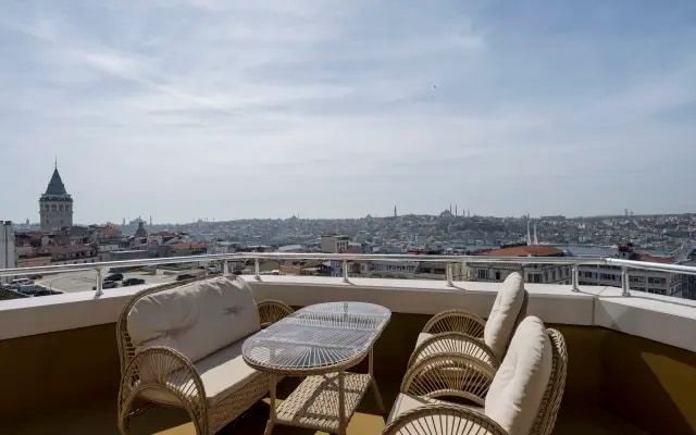 Continental Hotel Pera