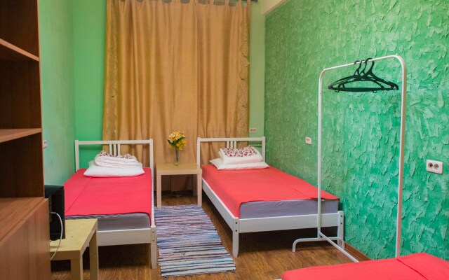 Na Chistyih Prudah Hostel