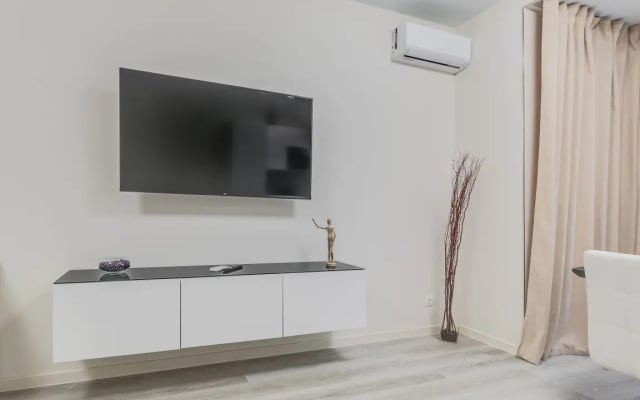 Апартаменты Студия с Красивым Видом Business Apartments