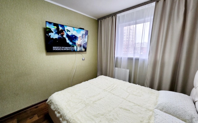 Квартира Трехкомнатная квартира, Ленинградский 10