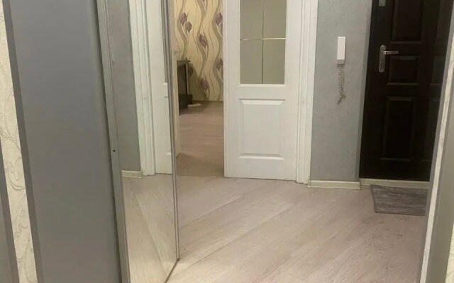 Квартира 3х Комнатная Рядом с Парком Победы 3 Этаж