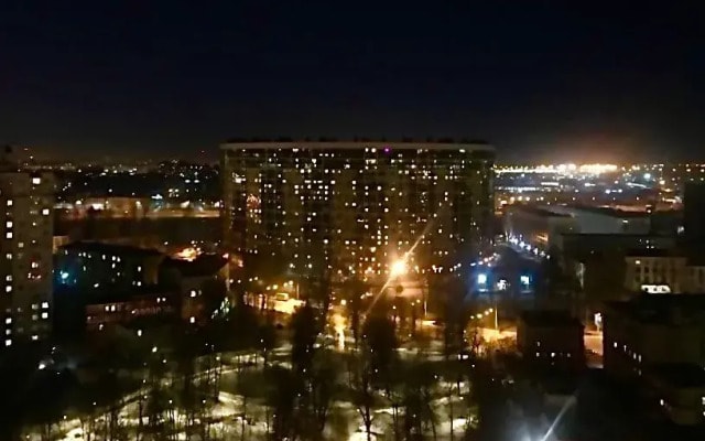 Квартира 21 этаж на Неву и сквер