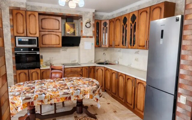 Квартира Шикарная трешка