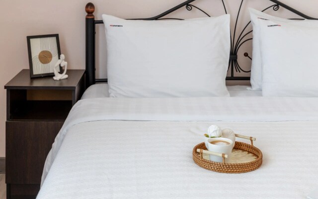 Апартаменты Red Apartments Крамского Верона