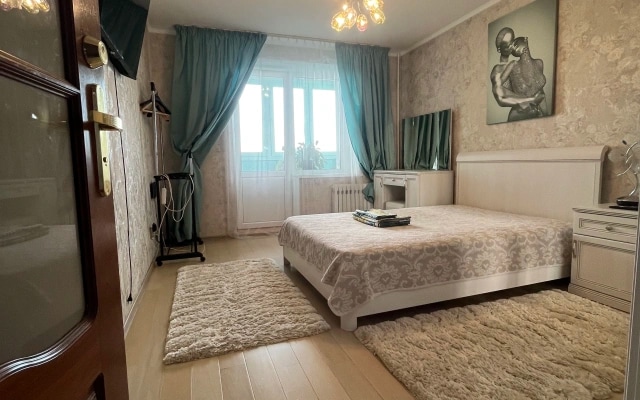 Квартира Трехкомнатная Парус