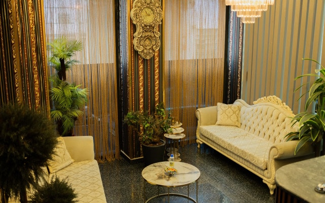 Golden Horn Park Hotel