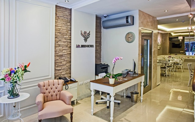 Mr. Bird Boutique Hotel