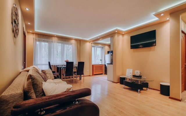 Квартира LovelyHome39 в Сердце Города