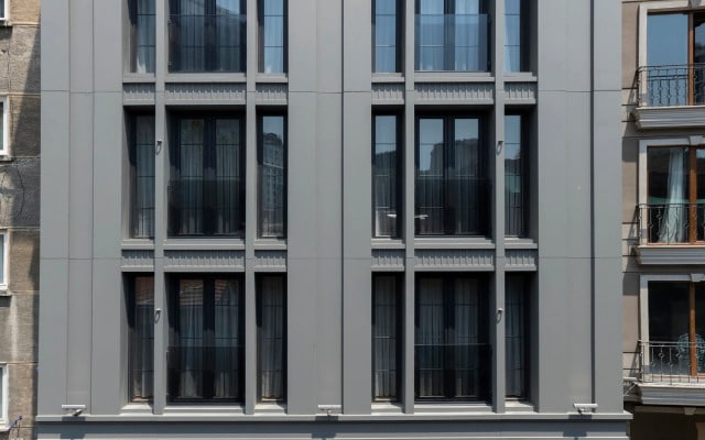 Endless Art Hotel