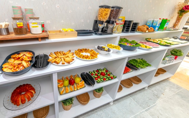 Golden Bazaar Hotel