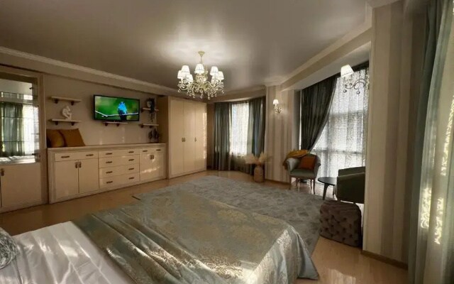 Апартаменты Royal Massimo View Aparts by Sutki26