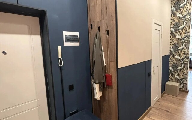 Апартаменты Уютная студия рядом с торгово-развлекательным центром