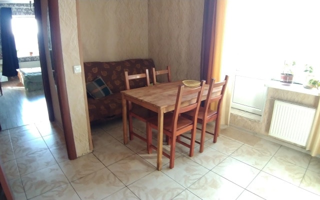 Квартира у Парка Есенина