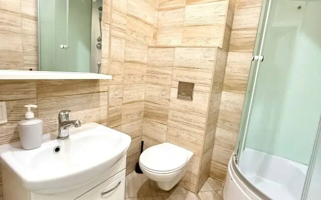 Verhnetorgovaya Ploschad' 4 Apartments