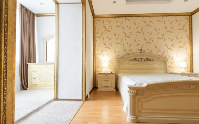 Апартаменты Favorite House на Авиаторов 29
