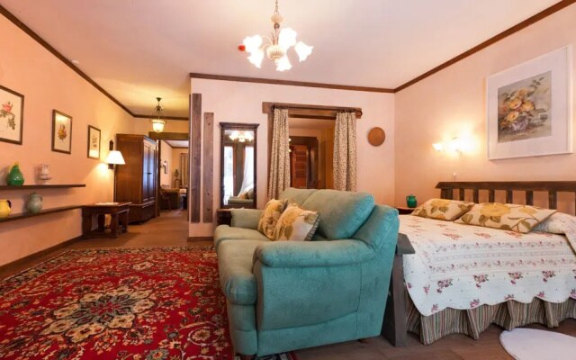 Бутик-отель Art-Hotel Chalet Apartments