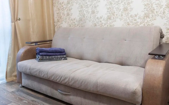 Апартаменты Prince Apartments на ПроспектеСтроителей 18 (231)