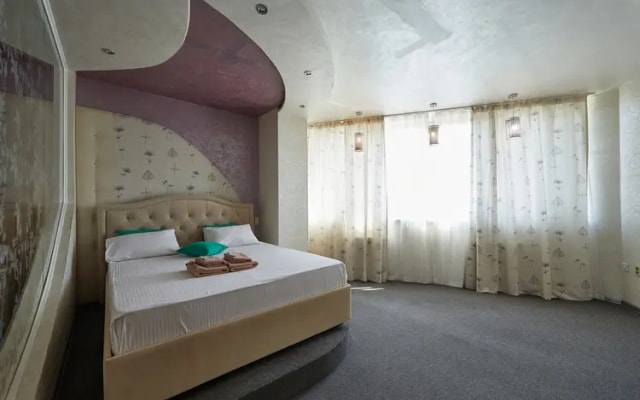 Квартира MyHotel на Курчатова 5В