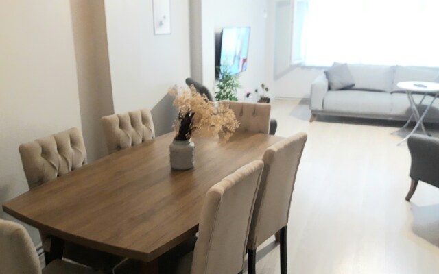 Квартира Sweet & Comfortable 2+1 Flat at Taksim