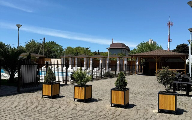 Отель Слон