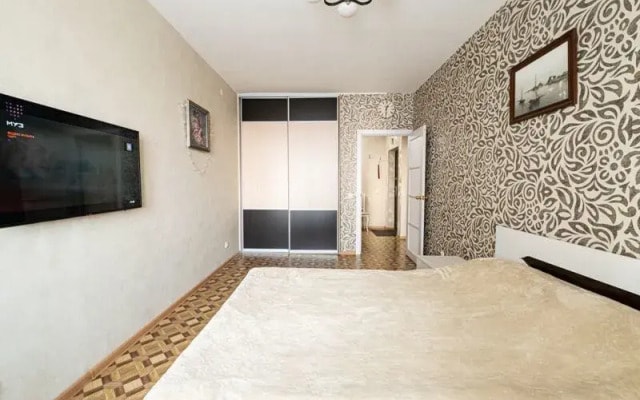 Квартира на улице 9 Мая 83 (16 этаж)