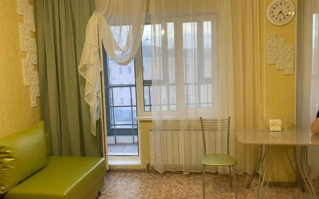 Квартира на Комарова 8