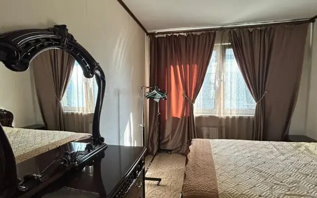 Квартира Просторная трешка на Лесной