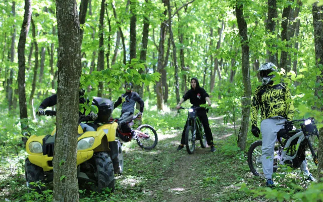 Меблированные комнаты Surron Anapa Camp