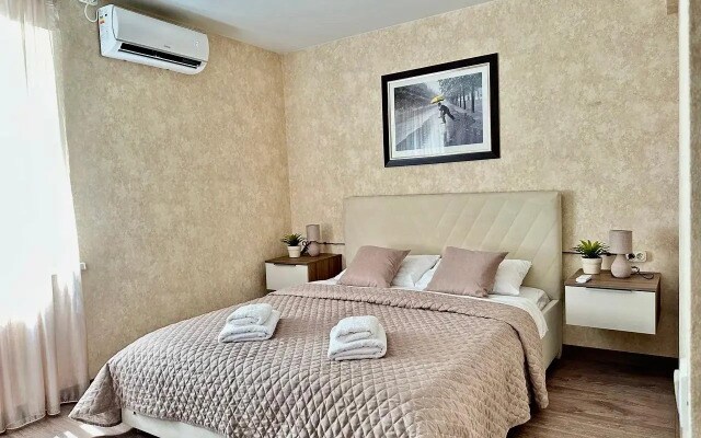 Апартаменты Sun City у парка Ривьера на Красноармейской улице