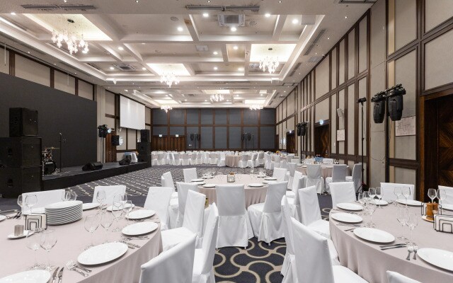 Отель SheratonPlaza Ufa Congress Hotel