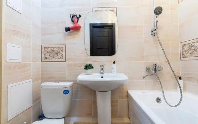 Апартаменты Prince Apartments на Проспекте Строителей 18 (126)
