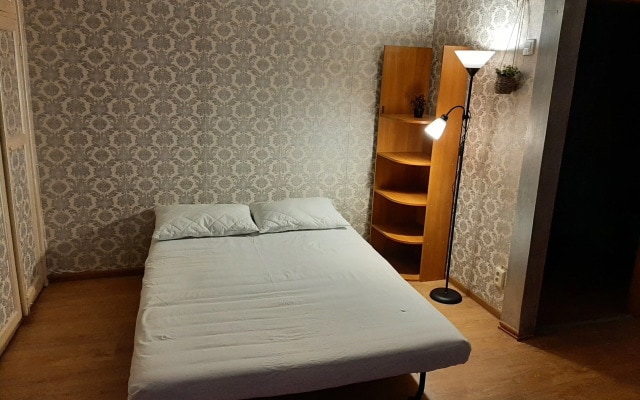 Квартира Жукова 46