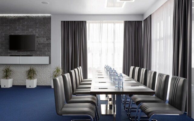 Отель Параллель Parallel Congress by Stellar Hotels
